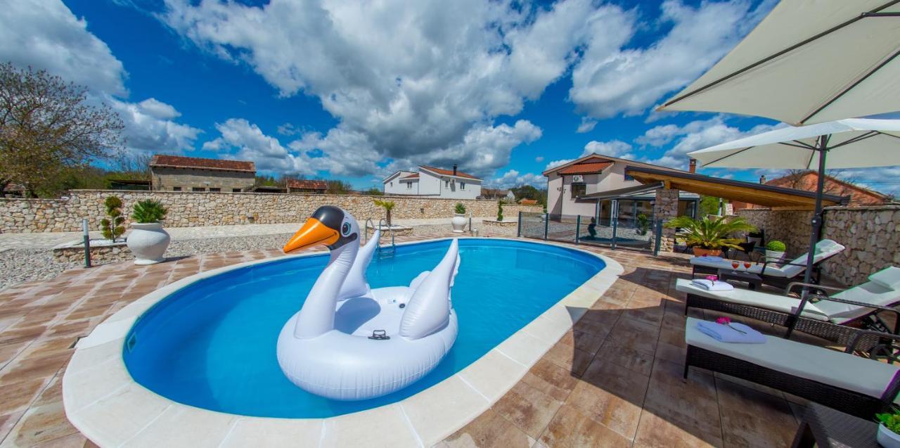 Villa Plavota 루브스키 외부 사진