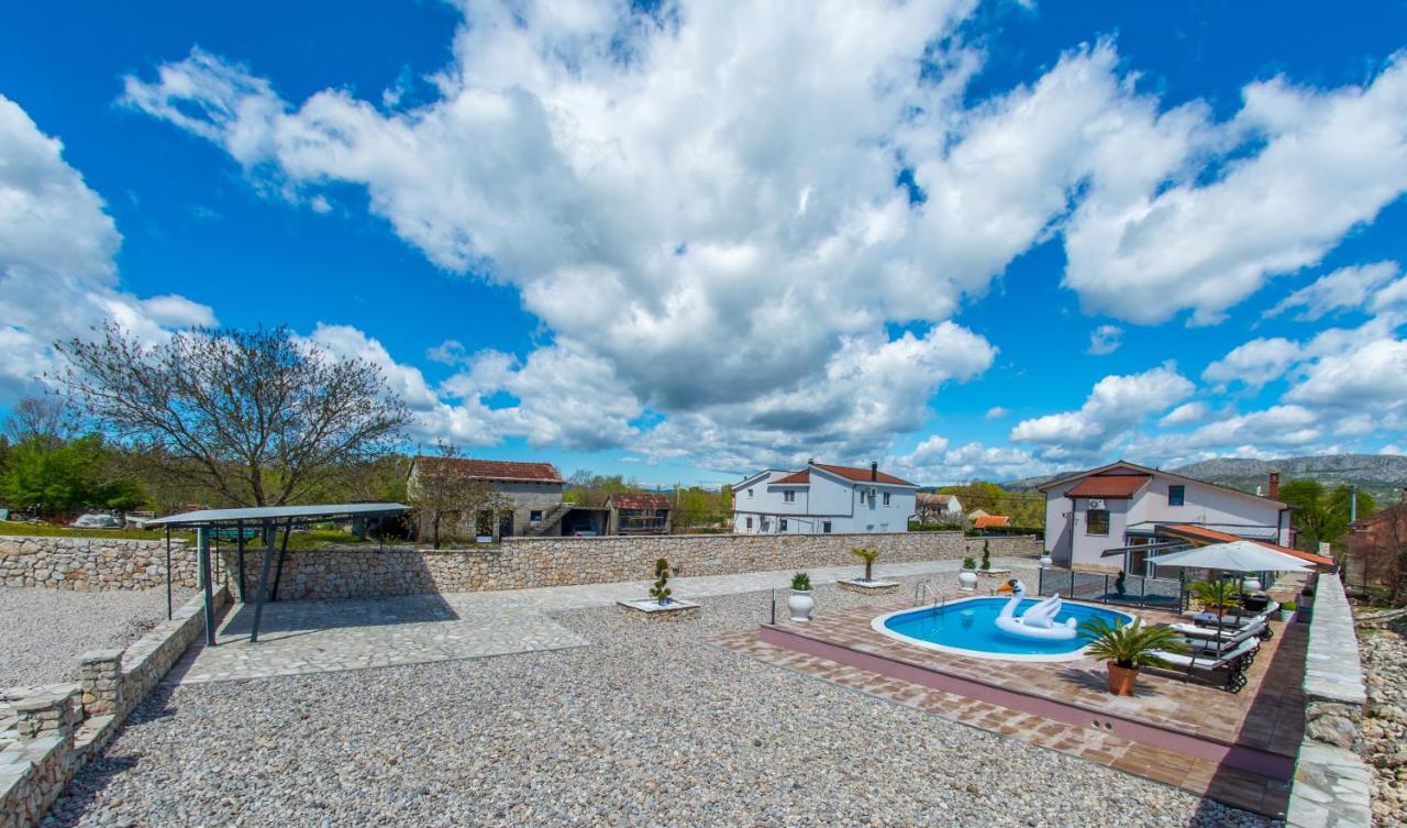 Villa Plavota 루브스키 외부 사진