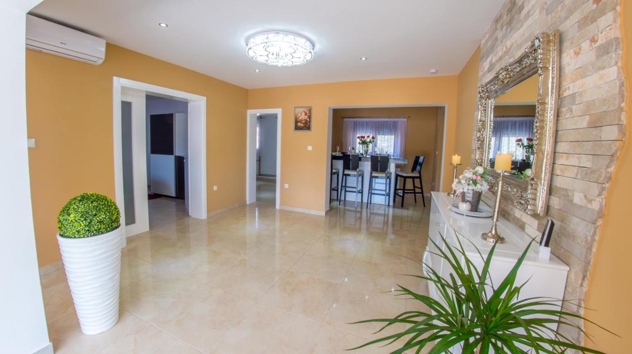 Villa Plavota 루브스키 외부 사진