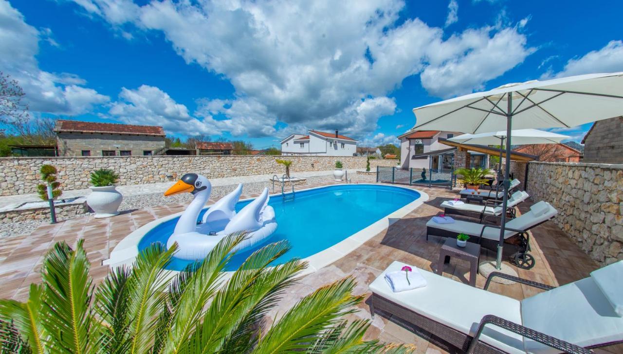 Villa Plavota 루브스키 외부 사진