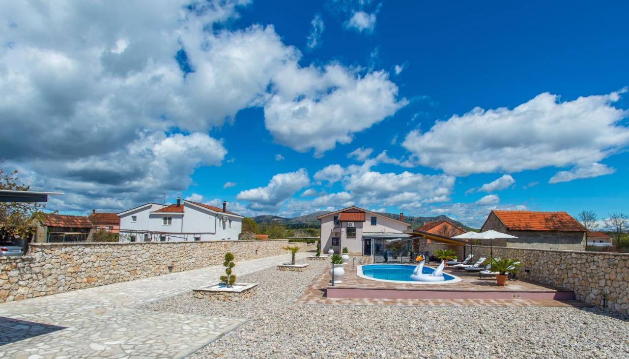 Villa Plavota 루브스키 외부 사진